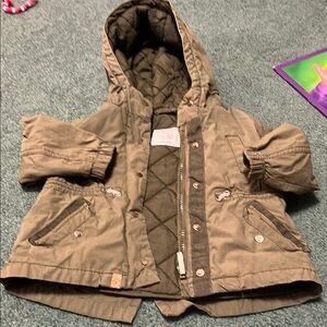 Zara Army Green  Puffer Jacket with Hood and Zipper